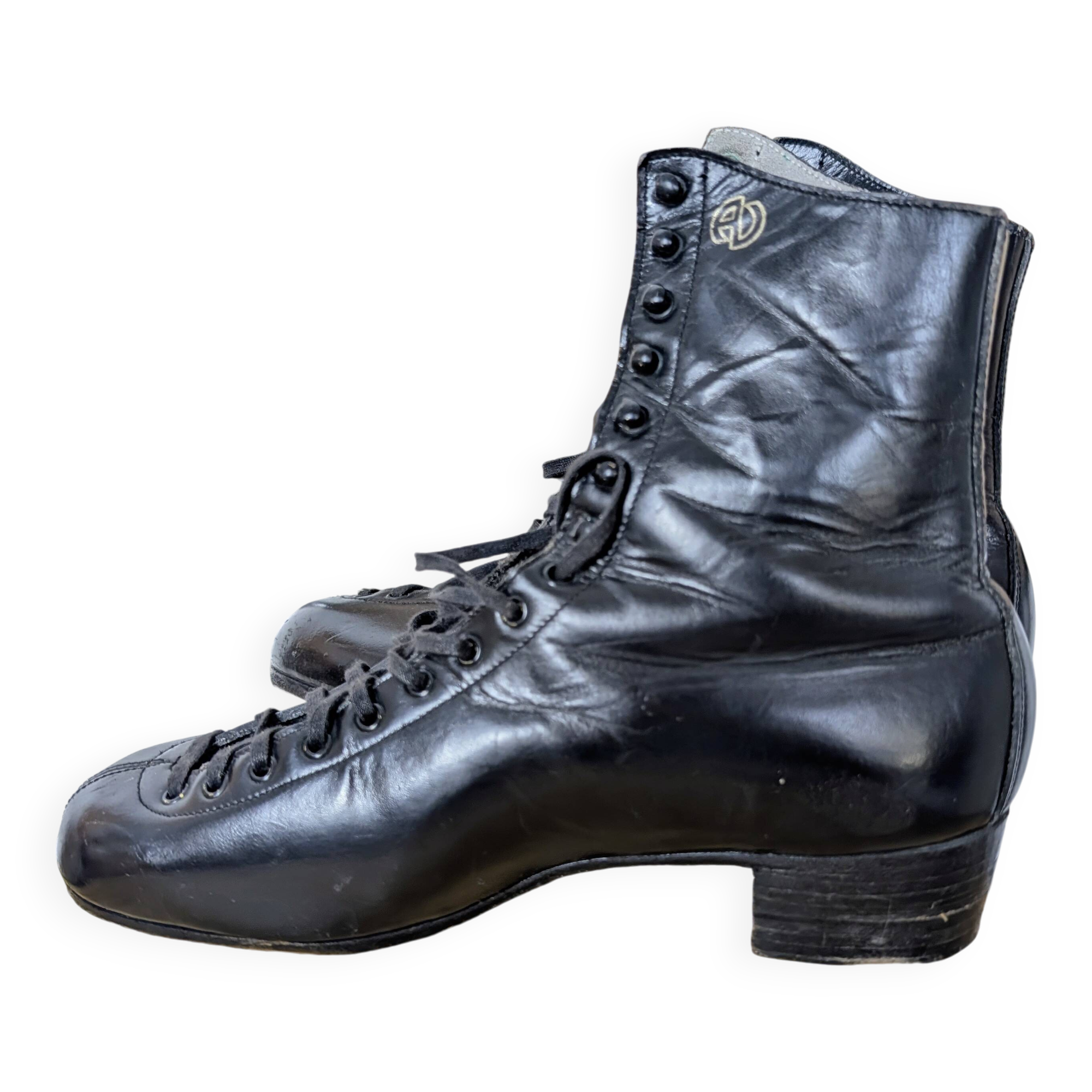 Vintage ice skates Alain Giletti in black leather