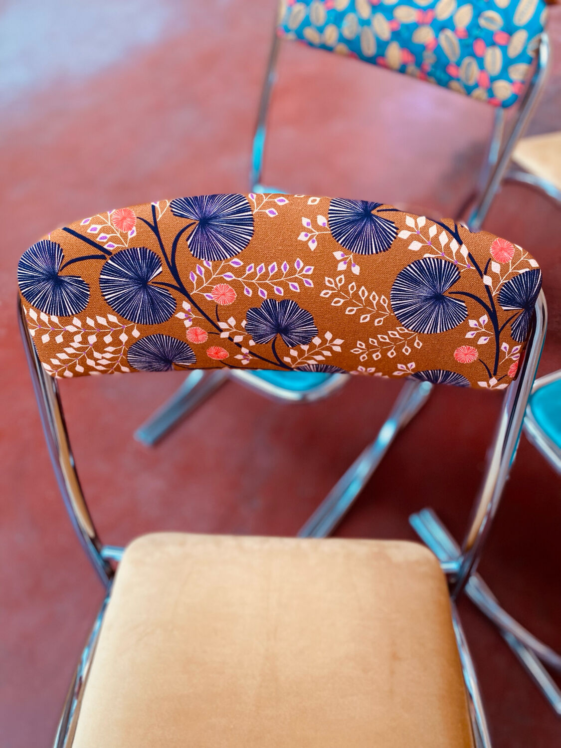 Set of 4 vintage chairs