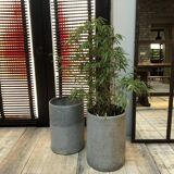 Cache-pot de style moderniste