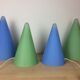 2 lampes coniques Teepee par SCE en verre vert