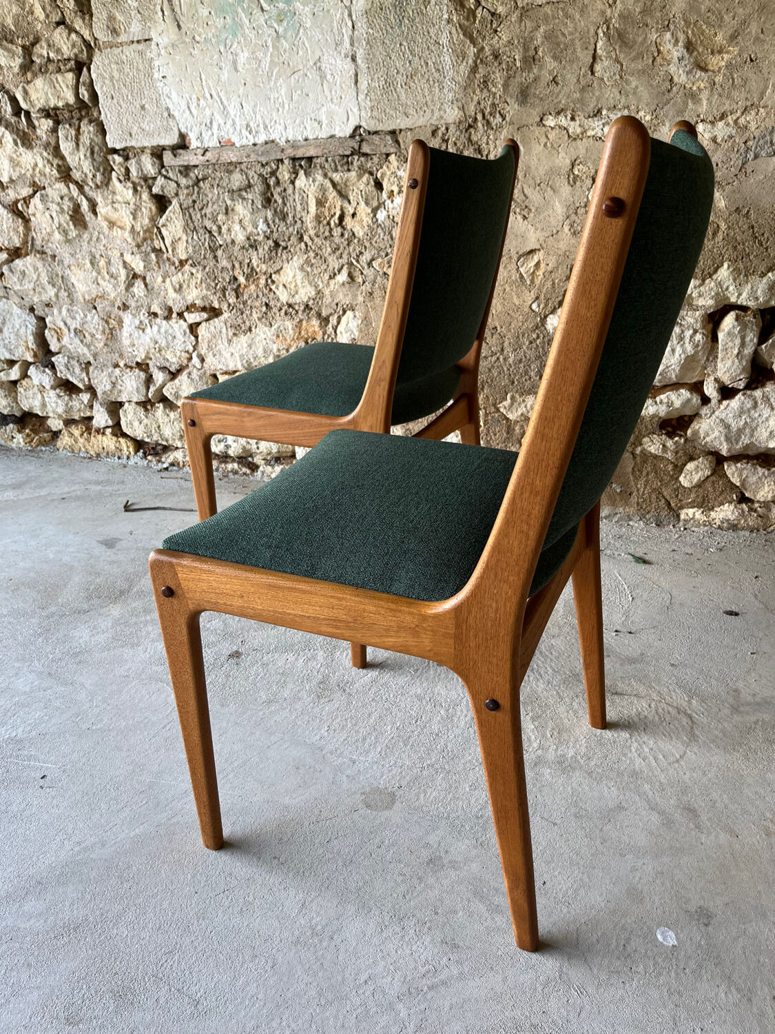 Pair of chairs by Johannes Andersen