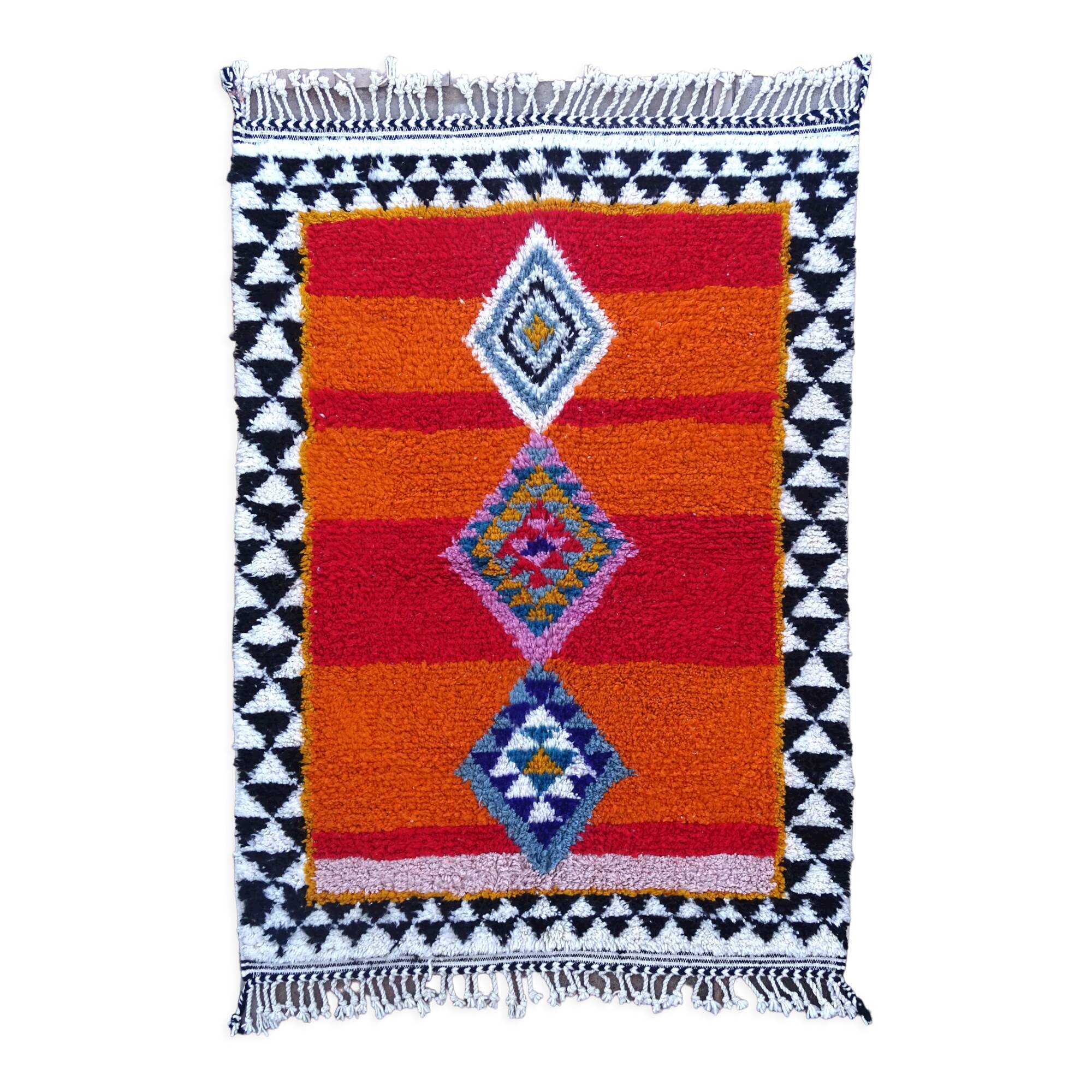 Moroccan berber carpet beni ouarain color 215x150 cm