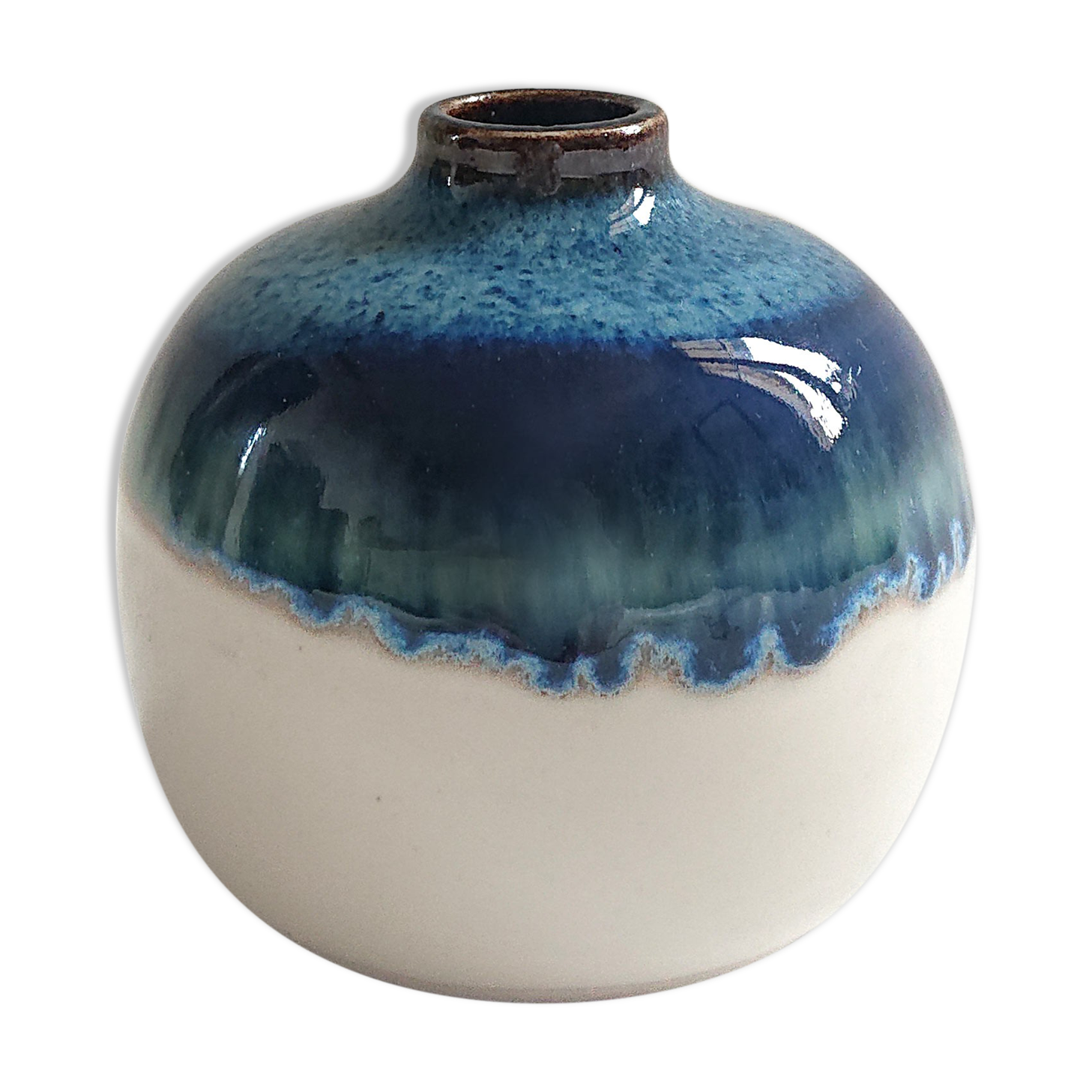 Vase blue cocoon