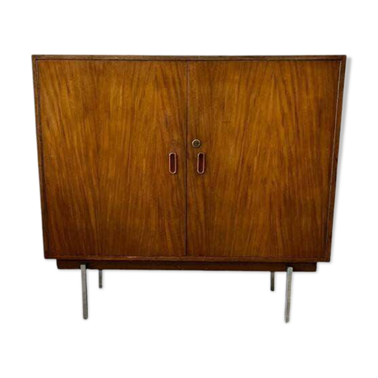 Commode vintage en bois sur pieds en acier