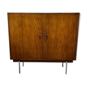 Commode vintage en bois - pieds acier