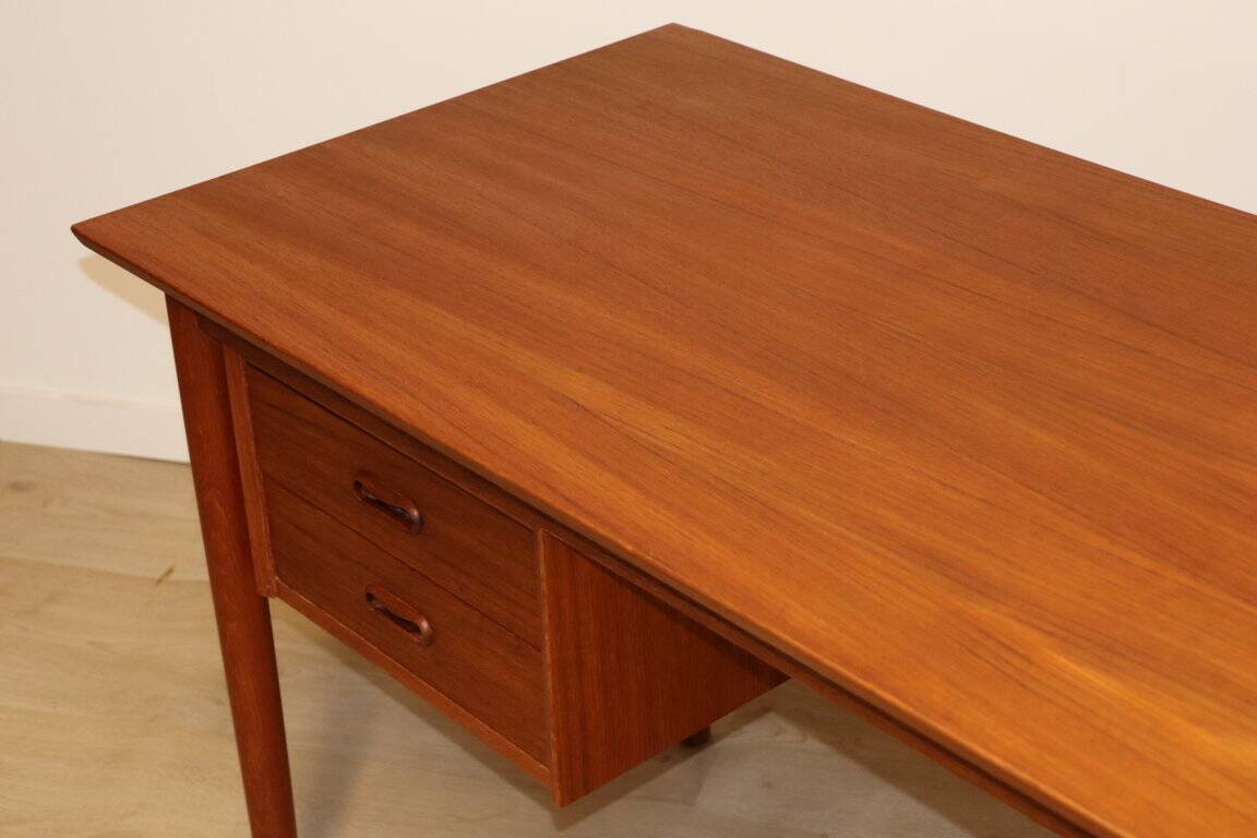 Scandinavian teak desk, 1960