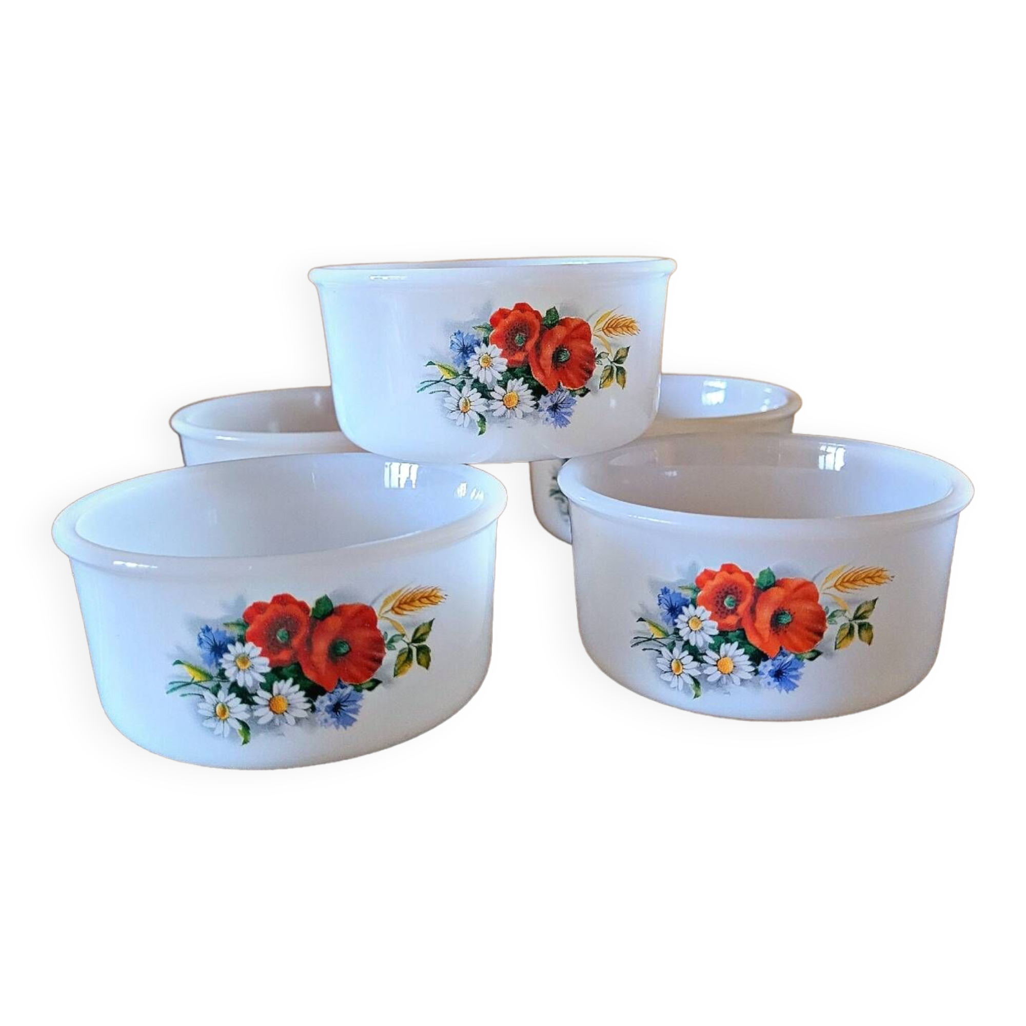 5 Arcopal ramekins poppy model