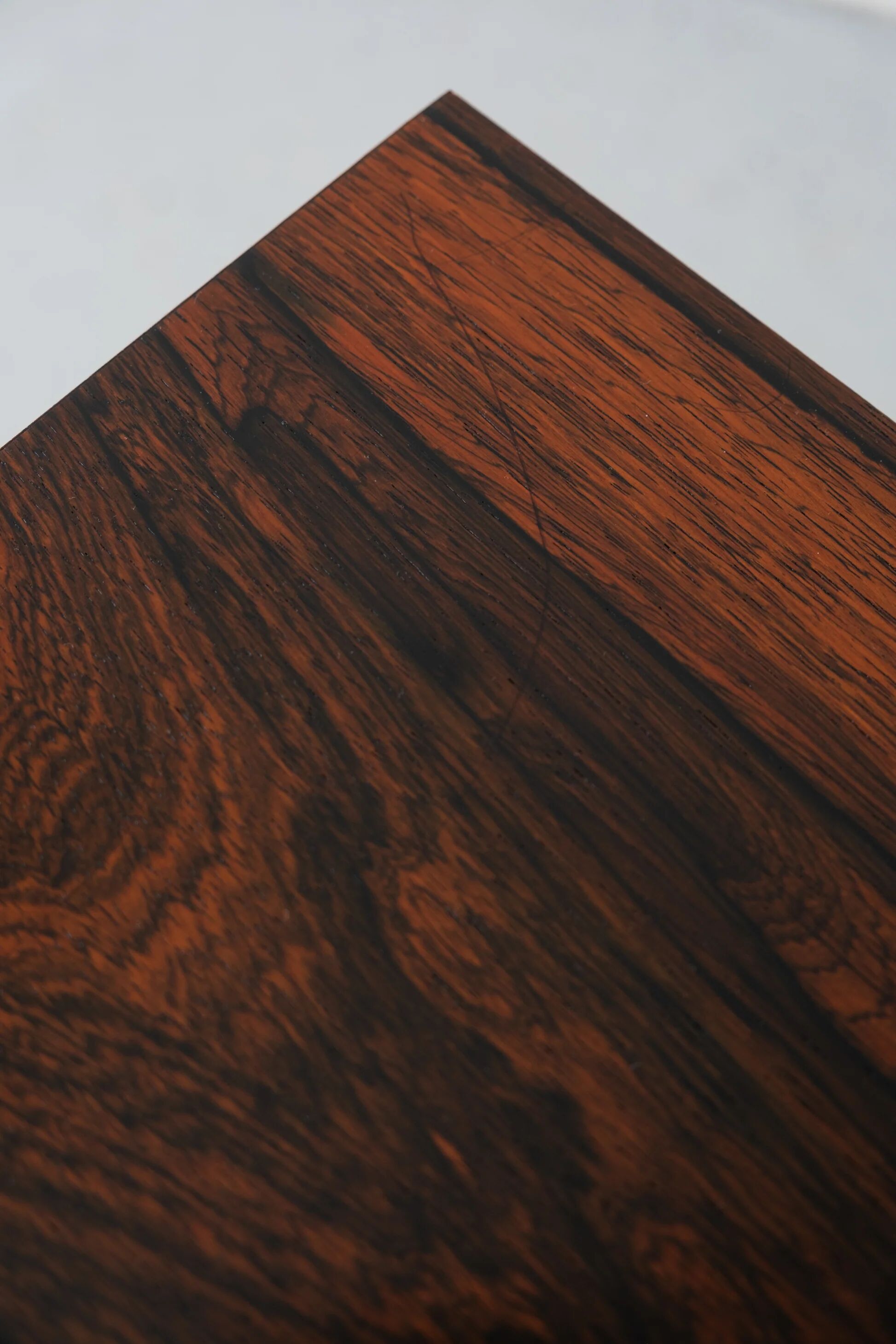 Cabinet en palissandre danois