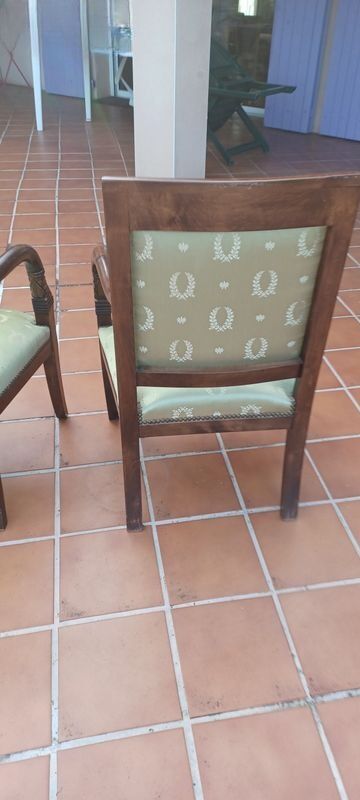 Fauteuils style empire