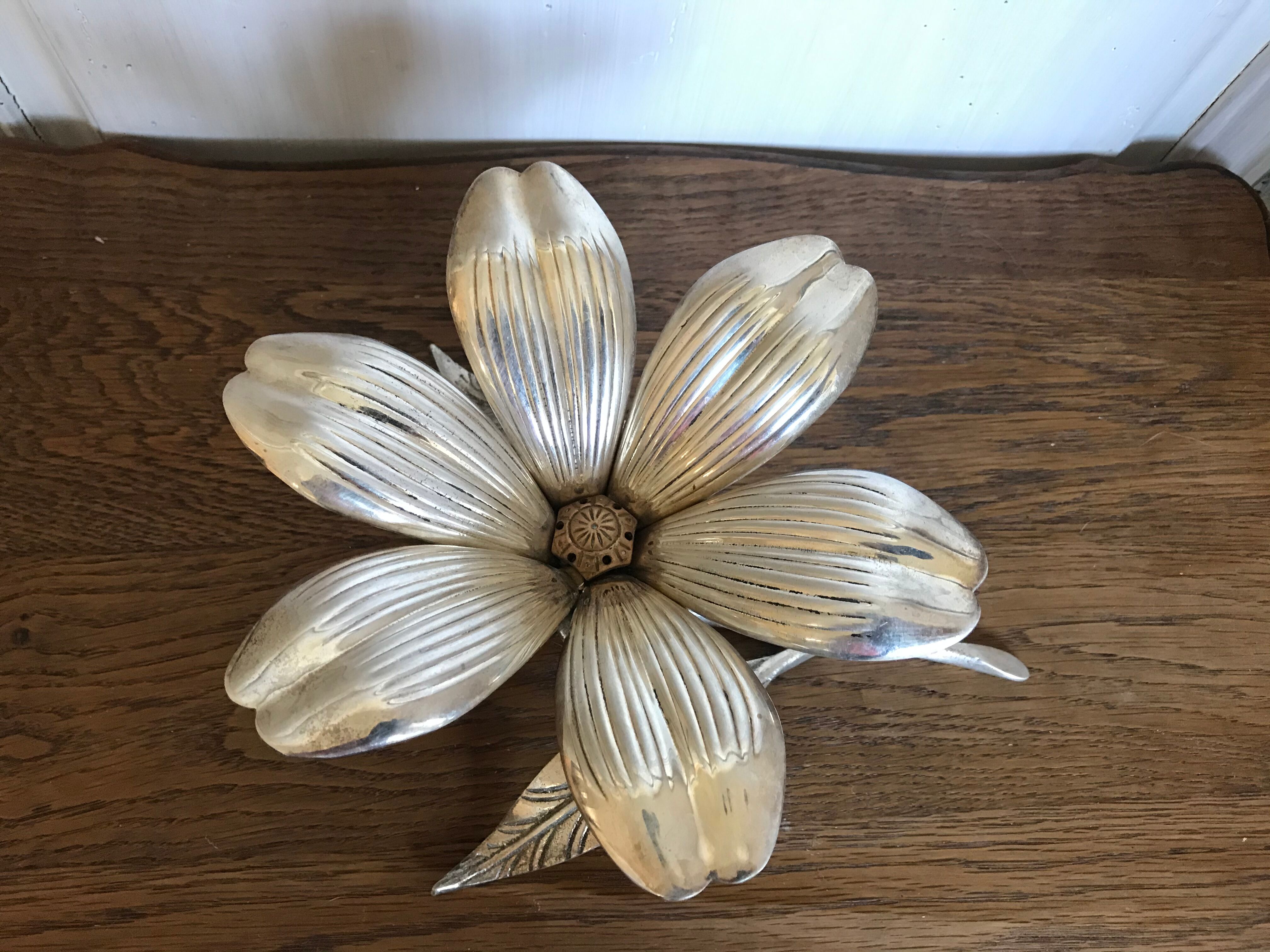 Vintage silver metal flower ashtray
