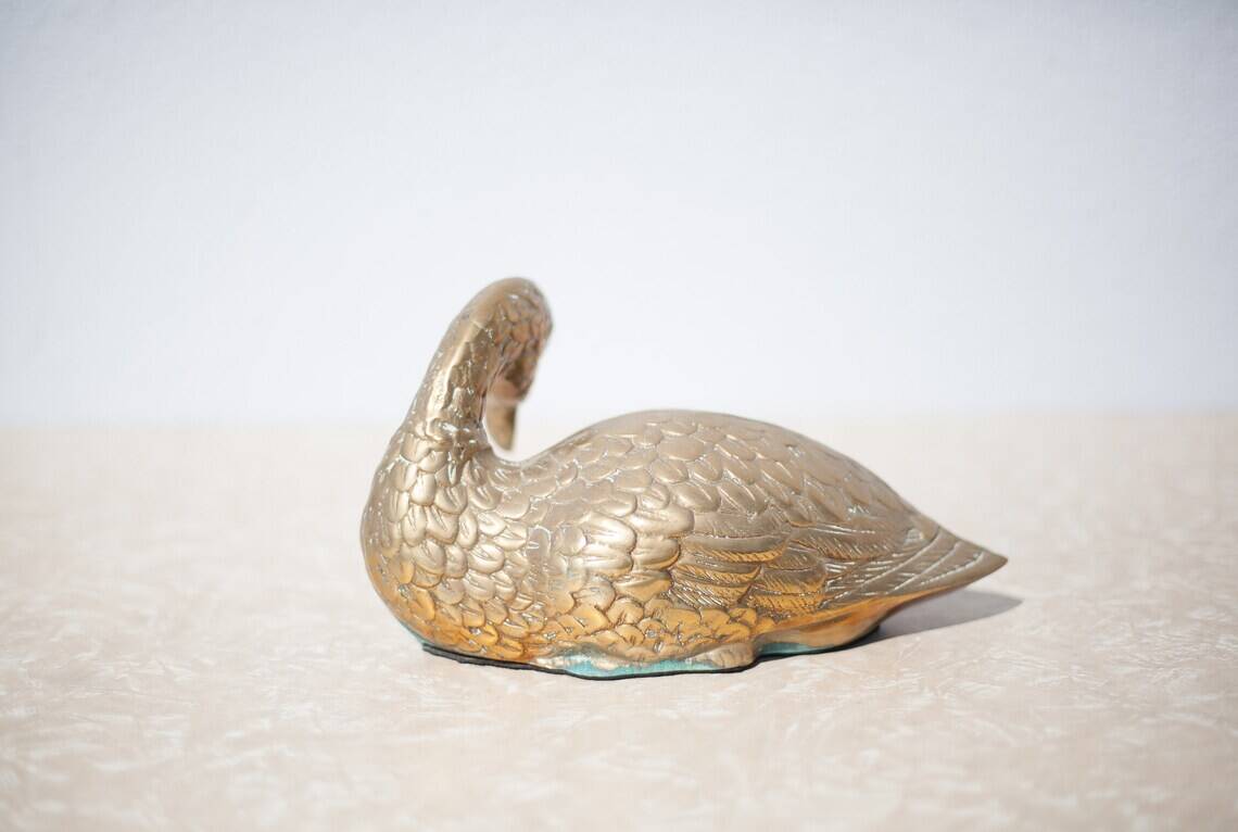 Brass duck, vintage duck figurine, brass animal, brass statue, duck statue, lying duck