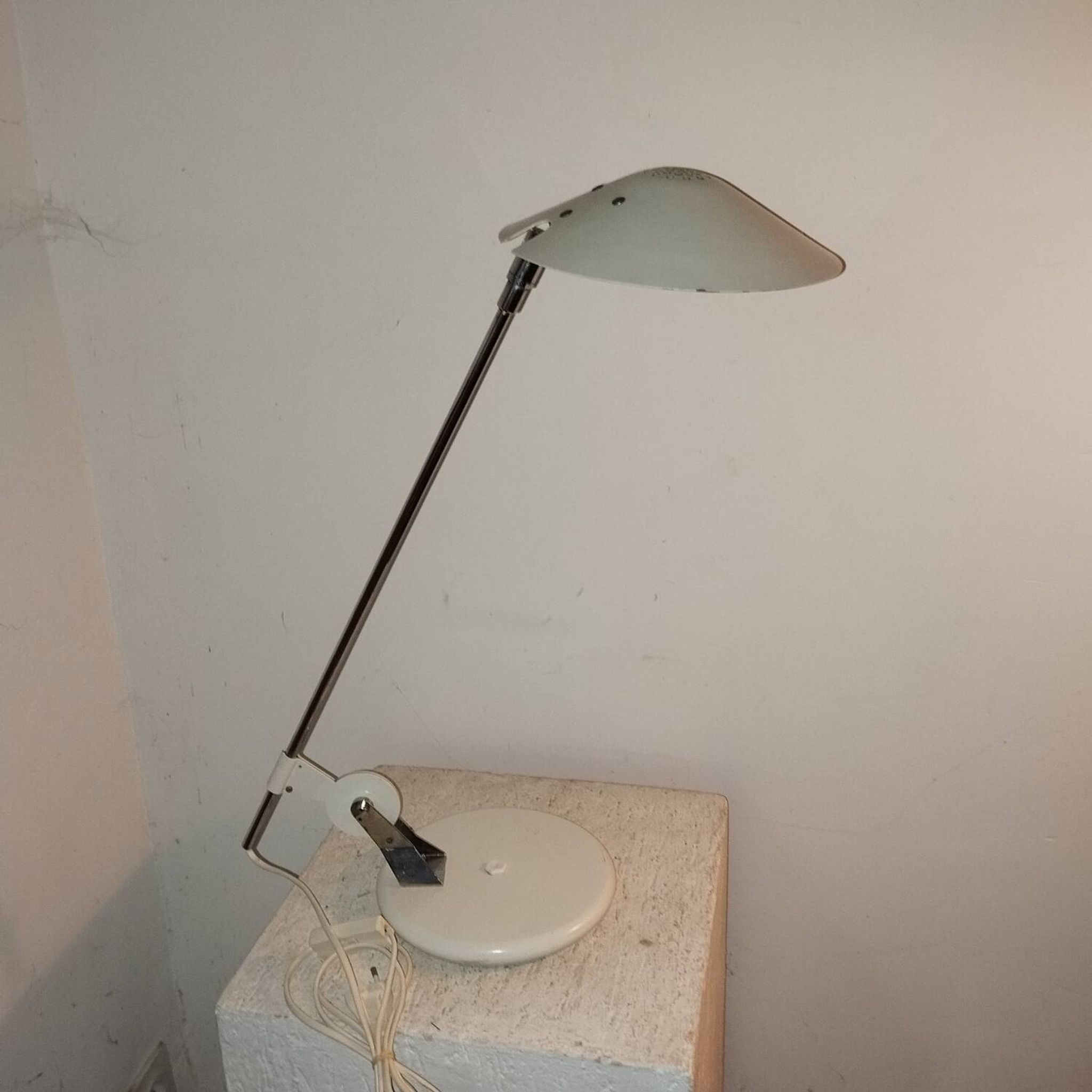 70s design articulated desk lamp