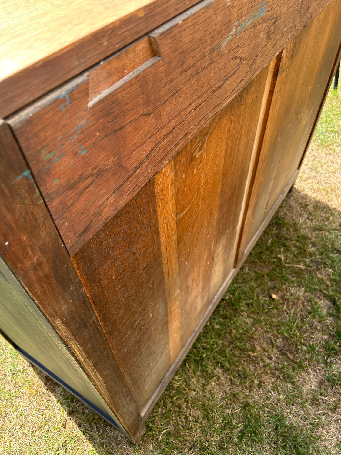 Large vintage Parisian sideboard from the 1930s
