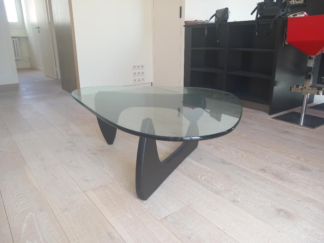 Coffee Table - Designer Isamu Noguchi