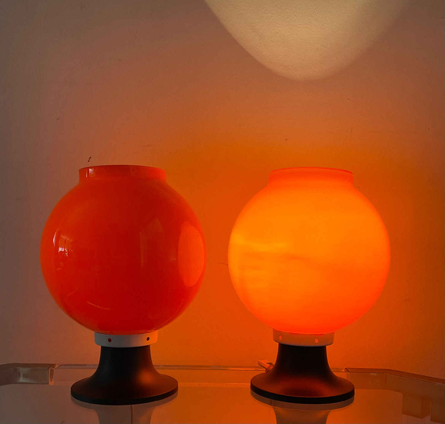 Pair of orange opaline lamps from the 70s