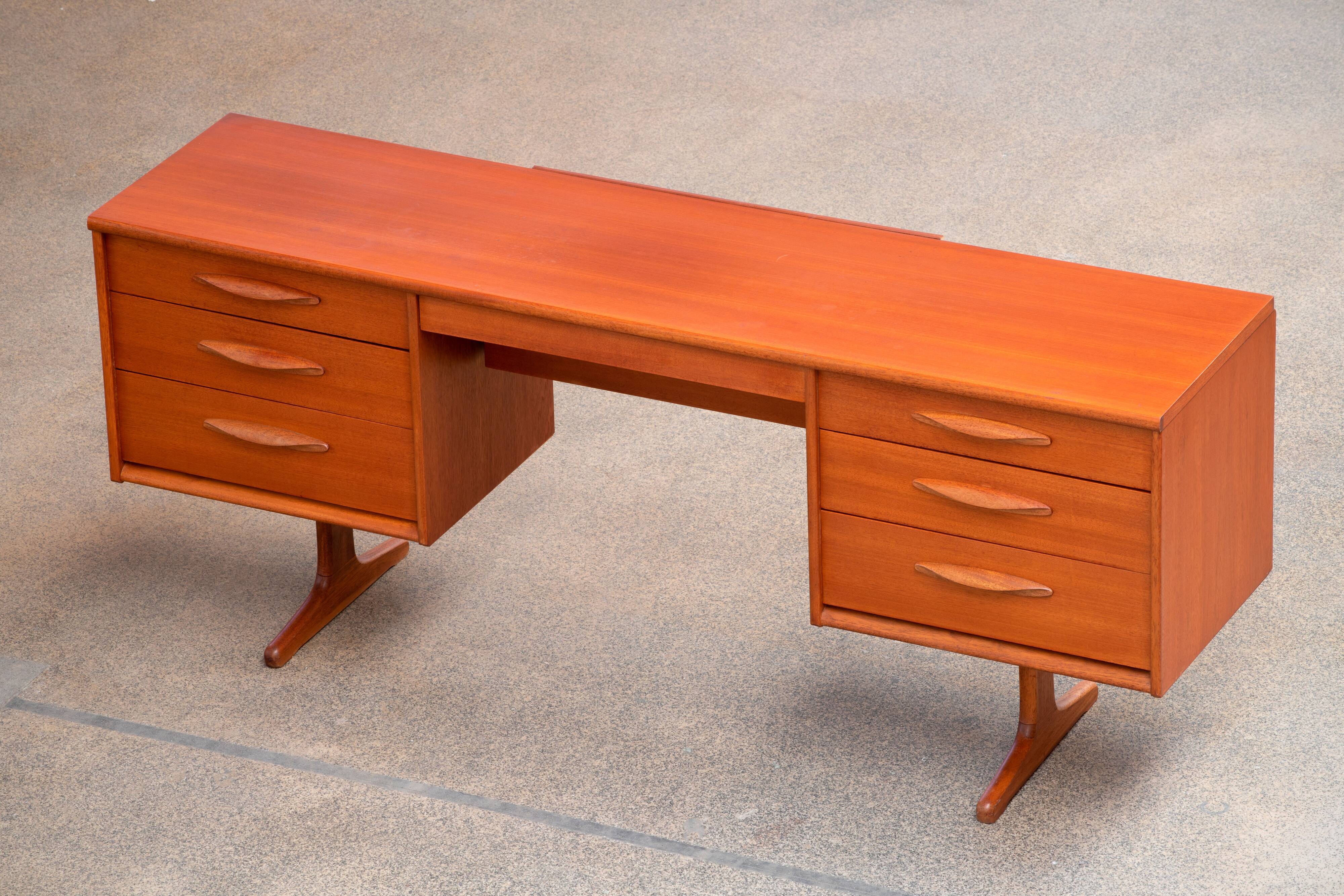 Vintage Scandinavian Office Design Frank guille