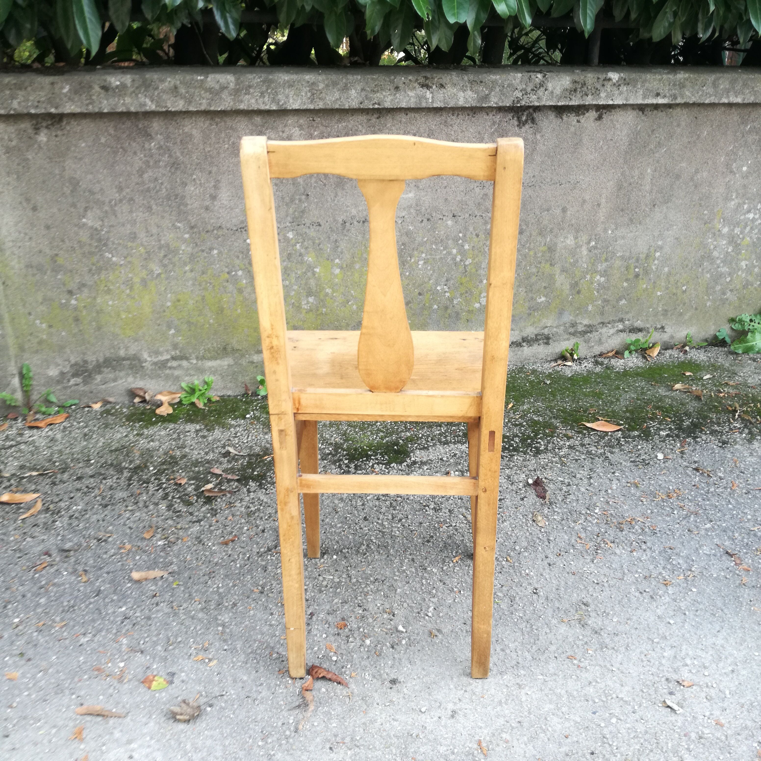 Chaise en bois, France 1940