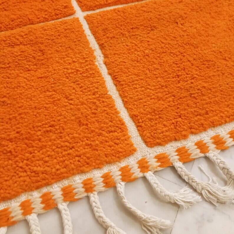 Magnificent handcrafted rug 250cm x 150cm