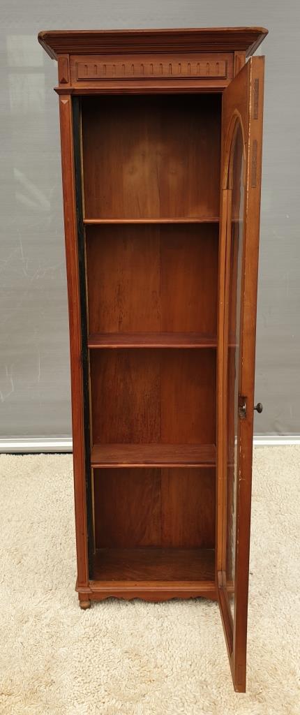 Showcase slender library louis XVI style