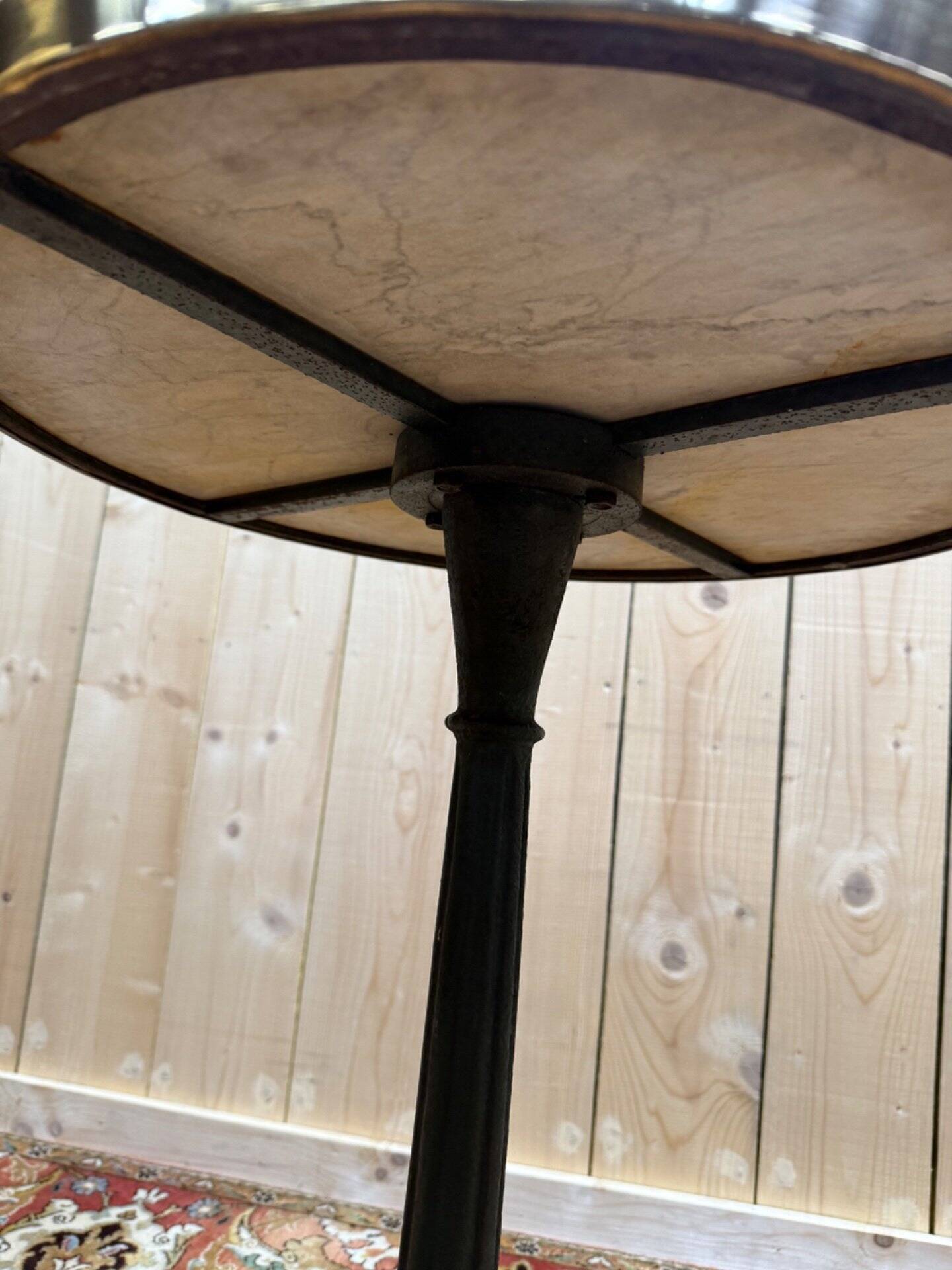 Round bistro side table in cast iron and marble