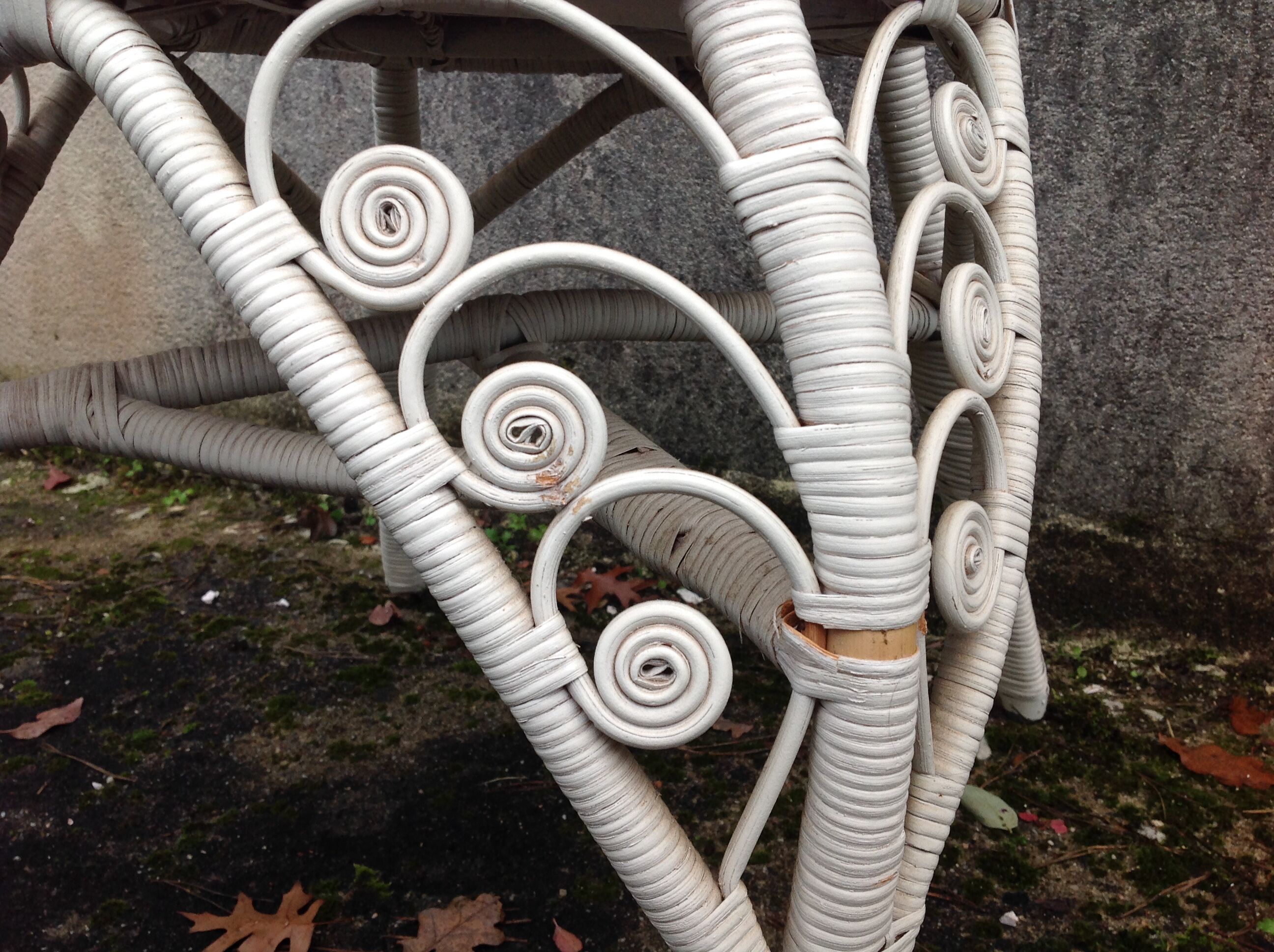 Emmanuelle-style white rattan peacock chair