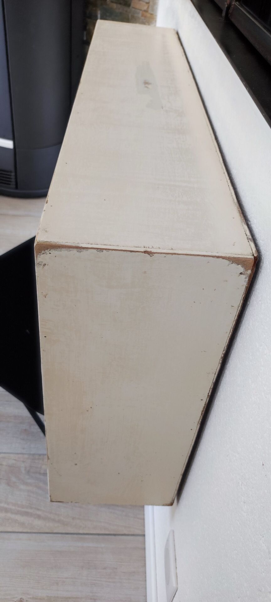 Wall shelf
