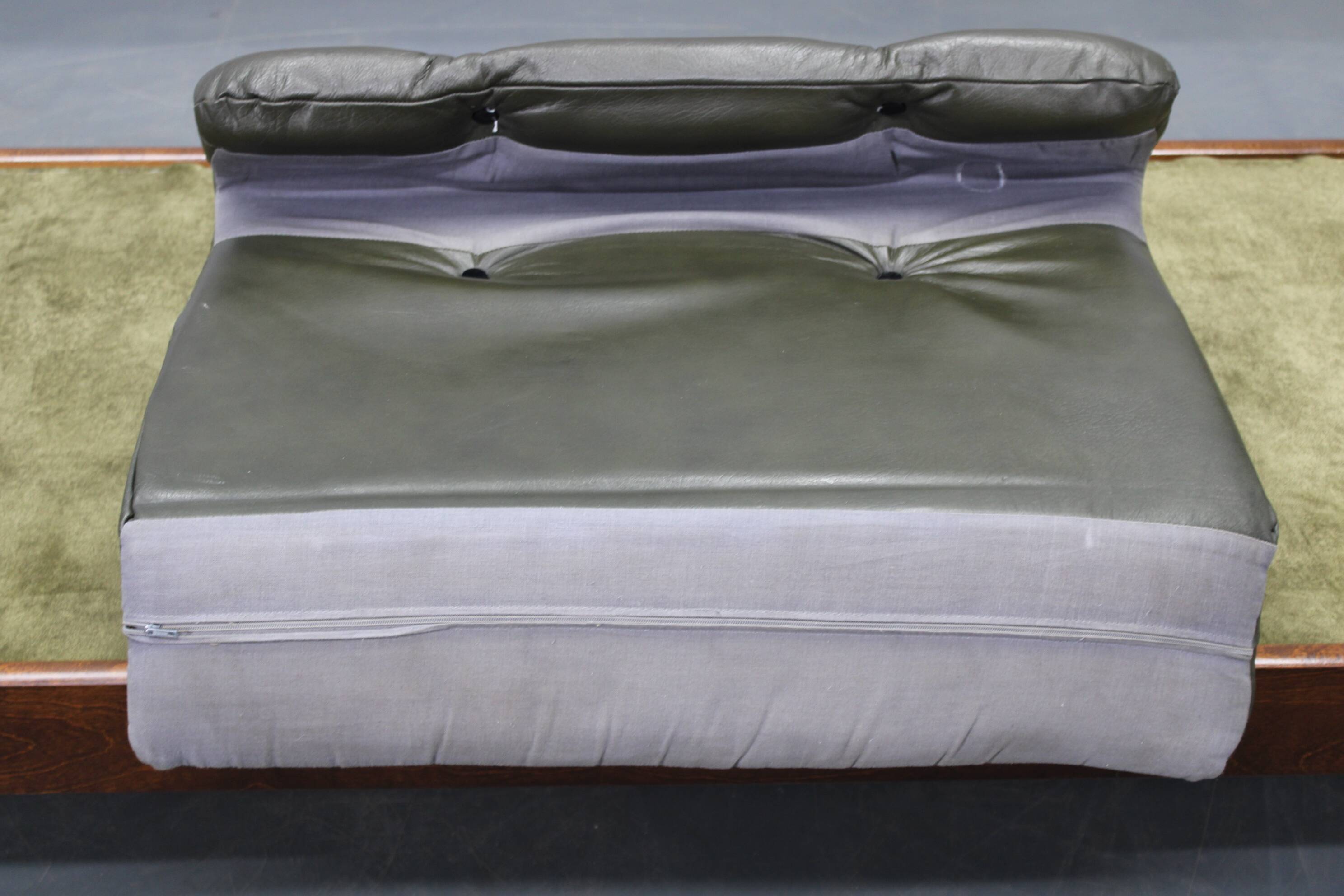 Mid-century Czechoslovak green leather sofa, 1970s