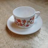 Six Scania Arcopal coffee cups