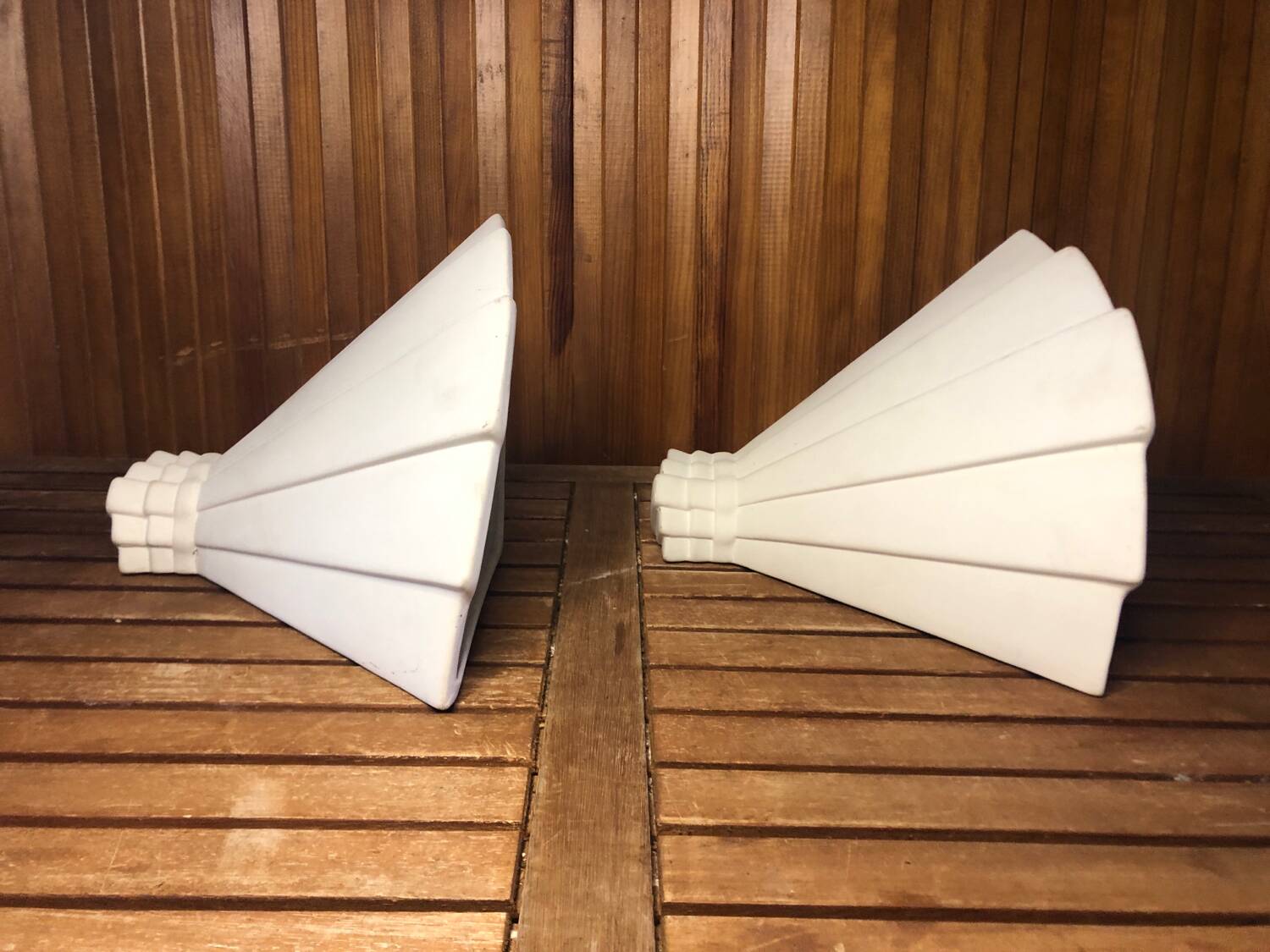Pair art deco wall lamp angle white plaster made in italy vintage #a469