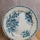Assiette en terre de fer Badonviller modèle Mûre – décor bleu