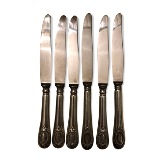 Set of six silver-sleeved knives stuffed