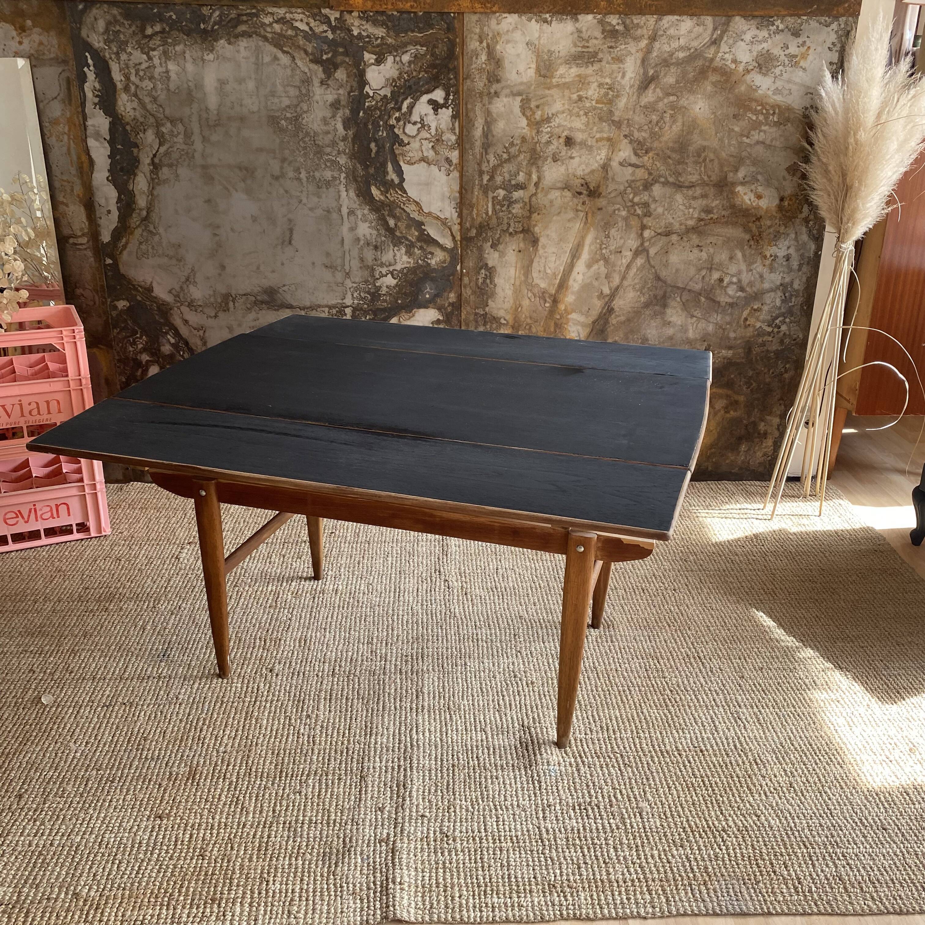Table basse scandinave escamotable