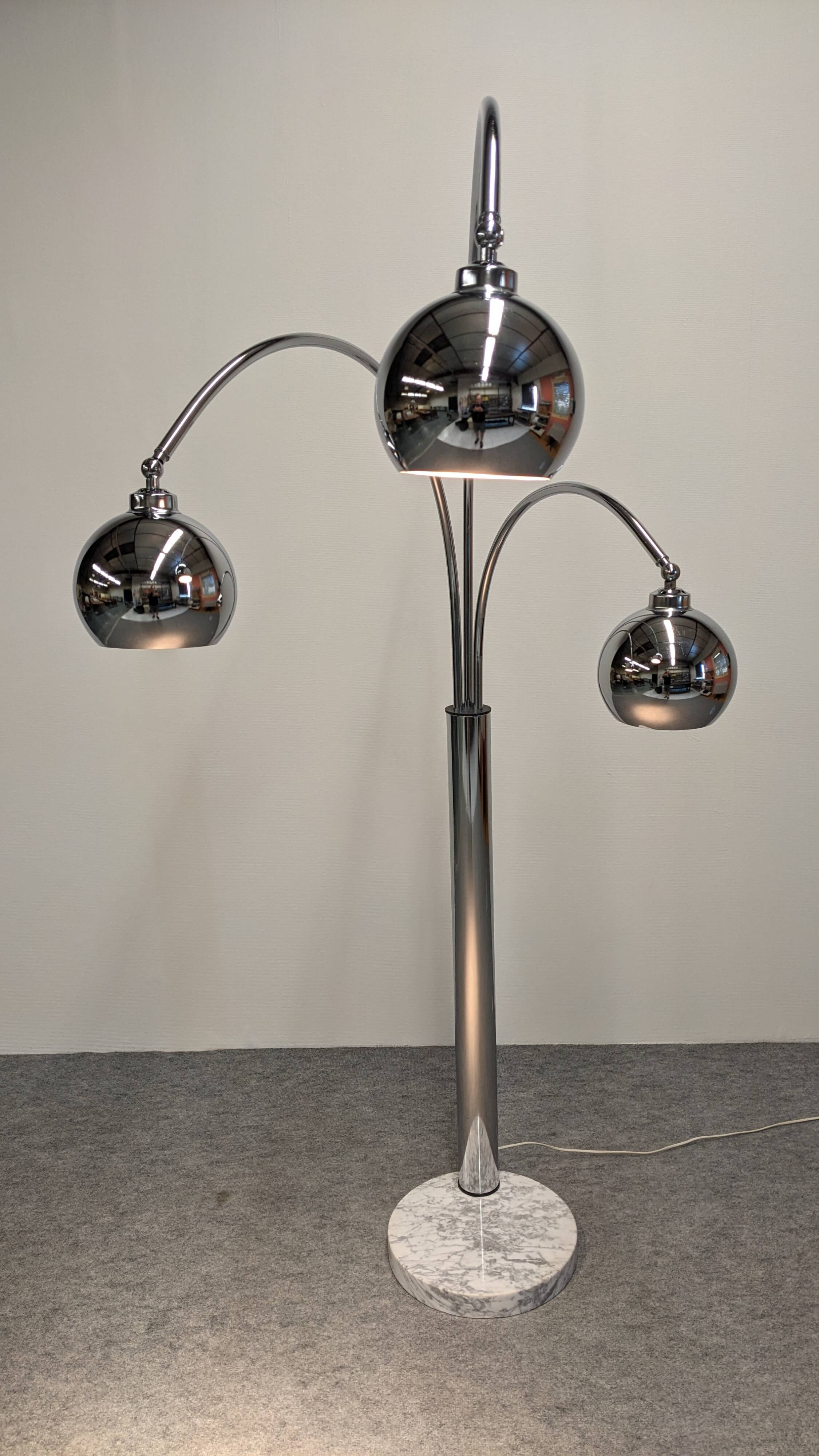 Lampadaire Muguet Eye ball Space age de Goffredo Reggiani, Italie vers 1970