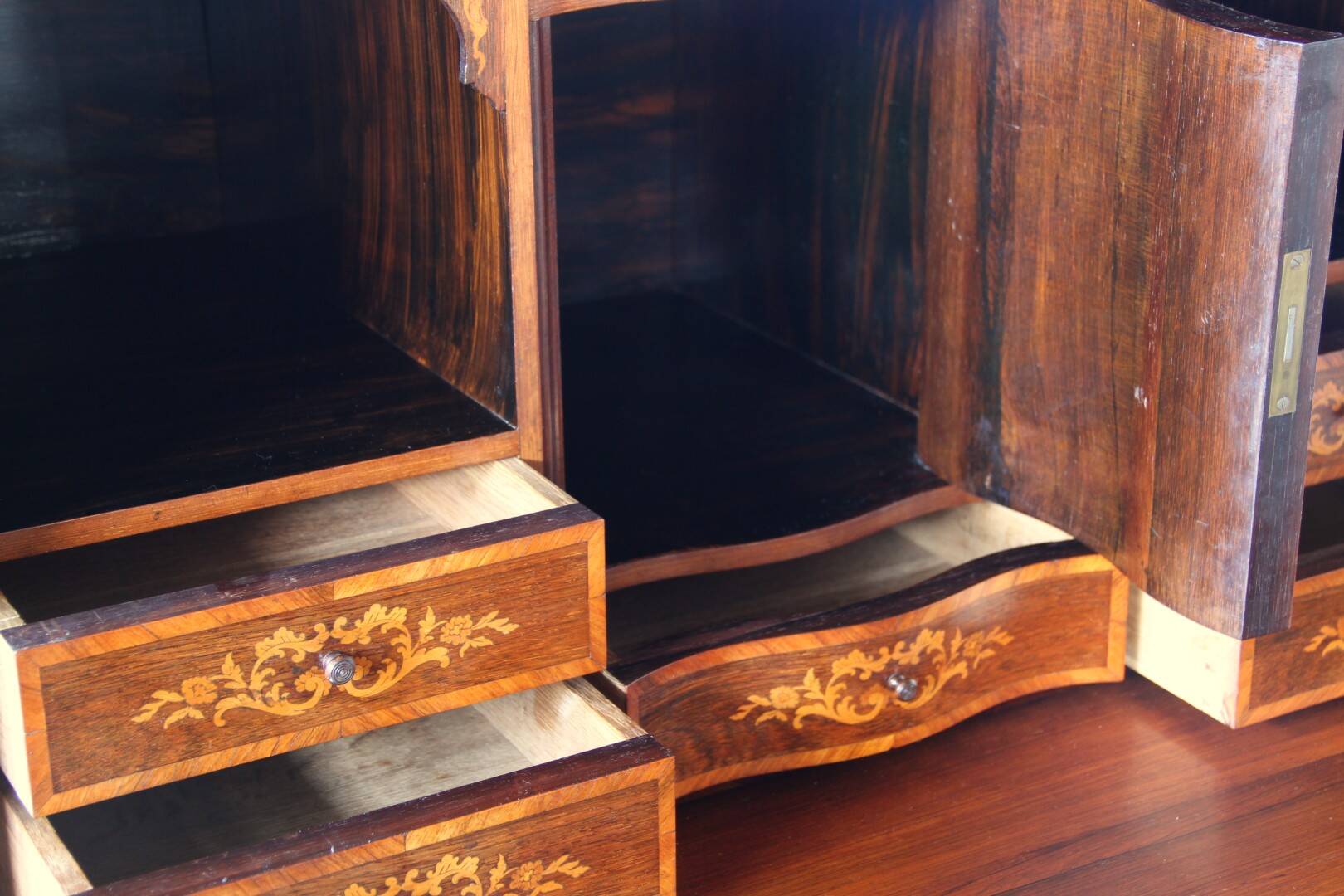 Vintage Danish Walnut 19th-century escritoire / Secretary, Victorian style