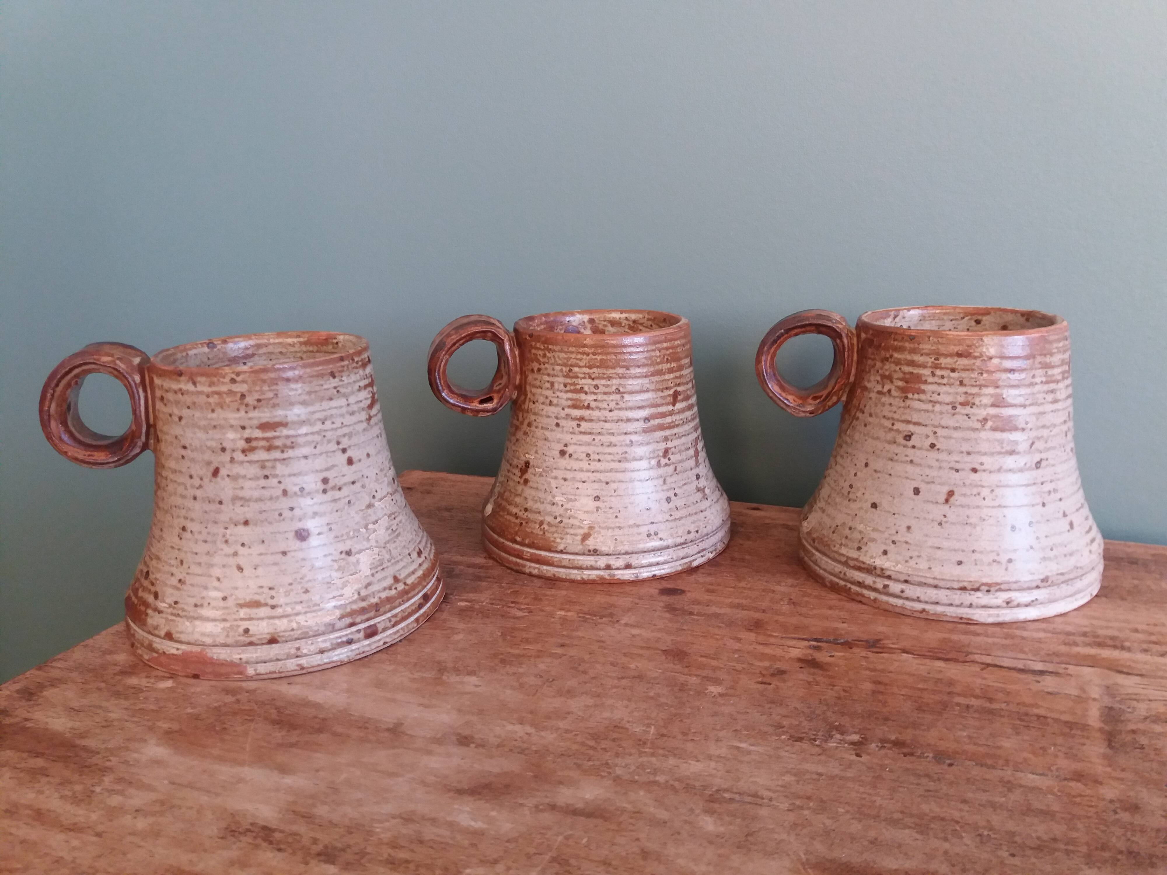 Stoneware mugs from Puisaye by Jean-Pierre Prud’homme