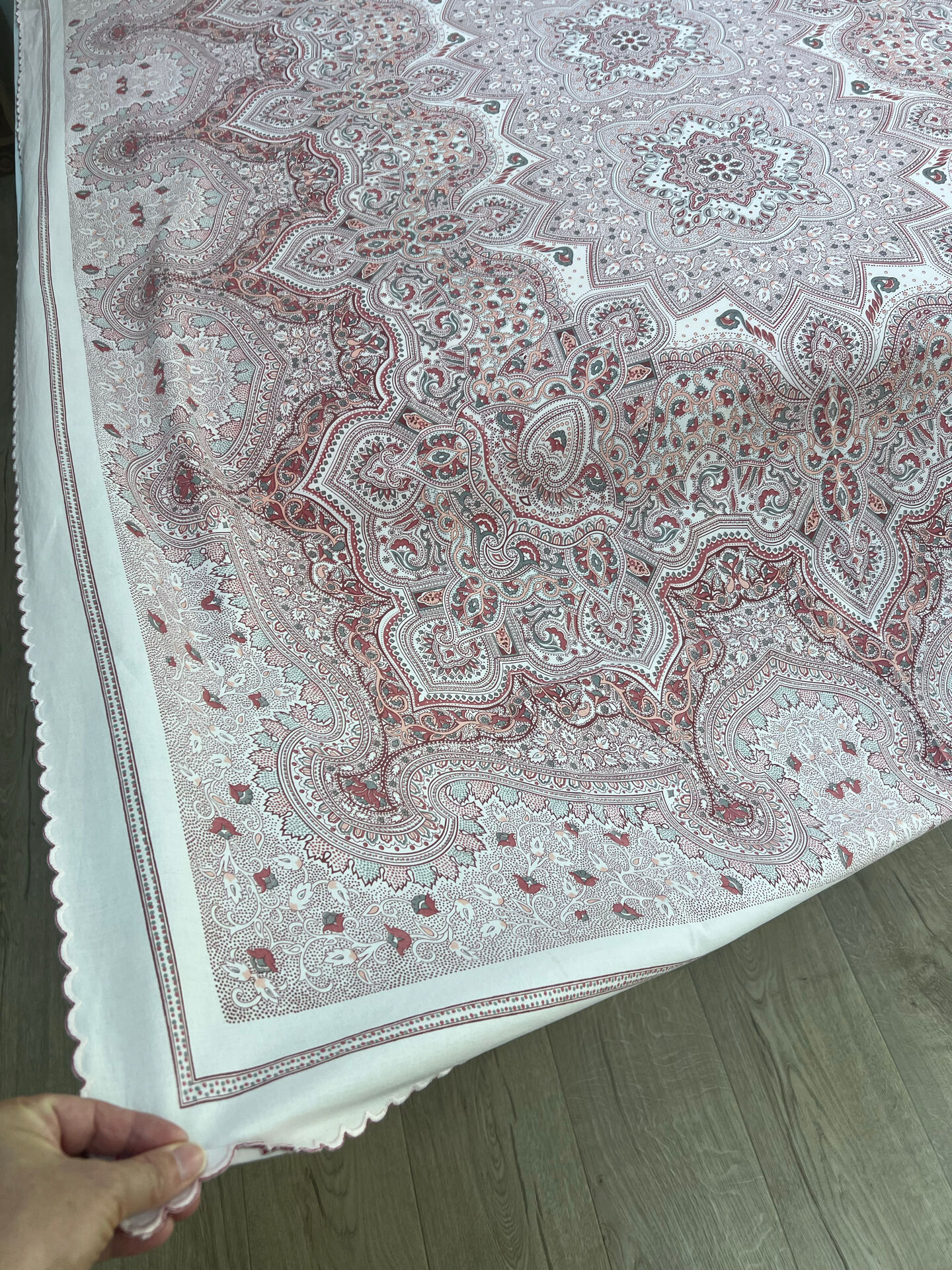 Vintage rectangular XL tablecloth