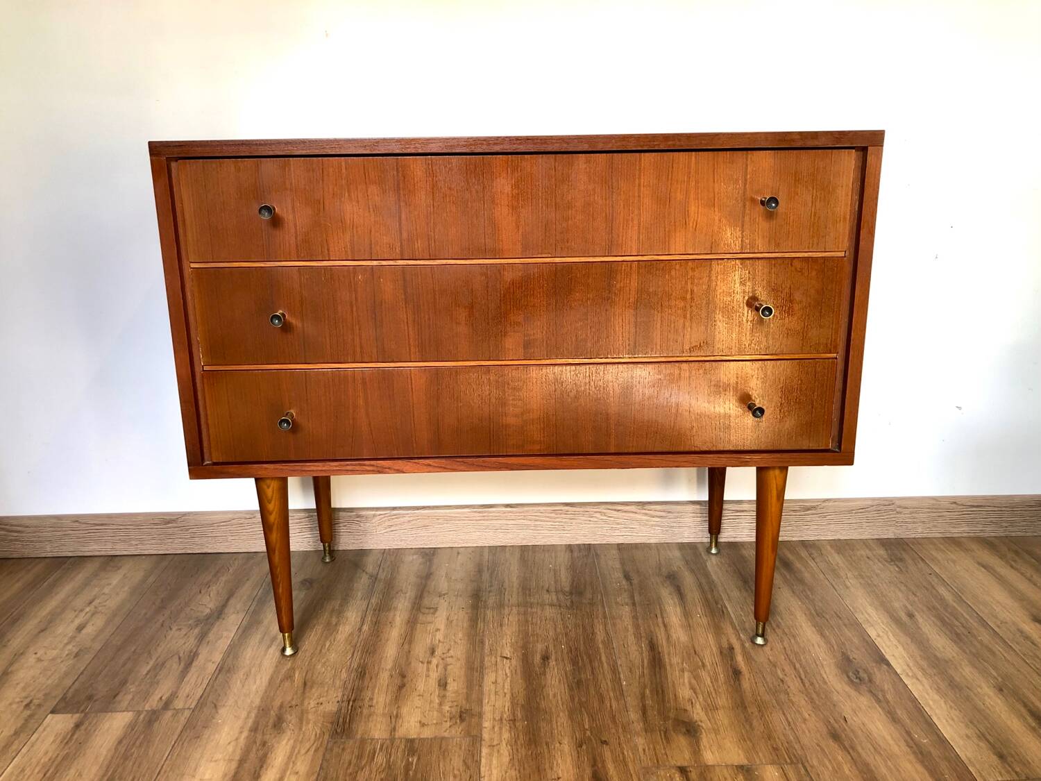 Scandinavian chest of drawers