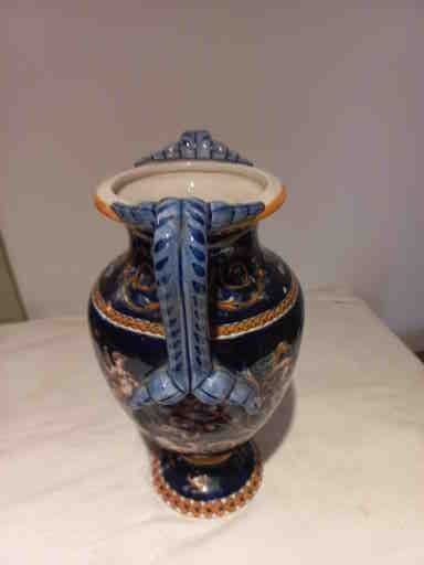Gien ceramic vase