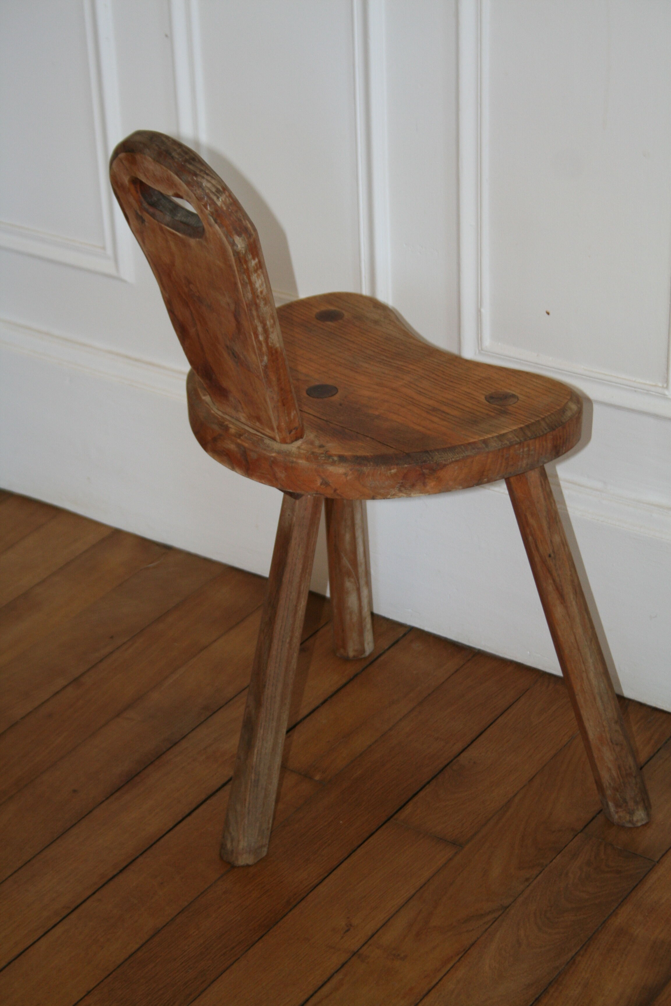 Mountain tripod chair