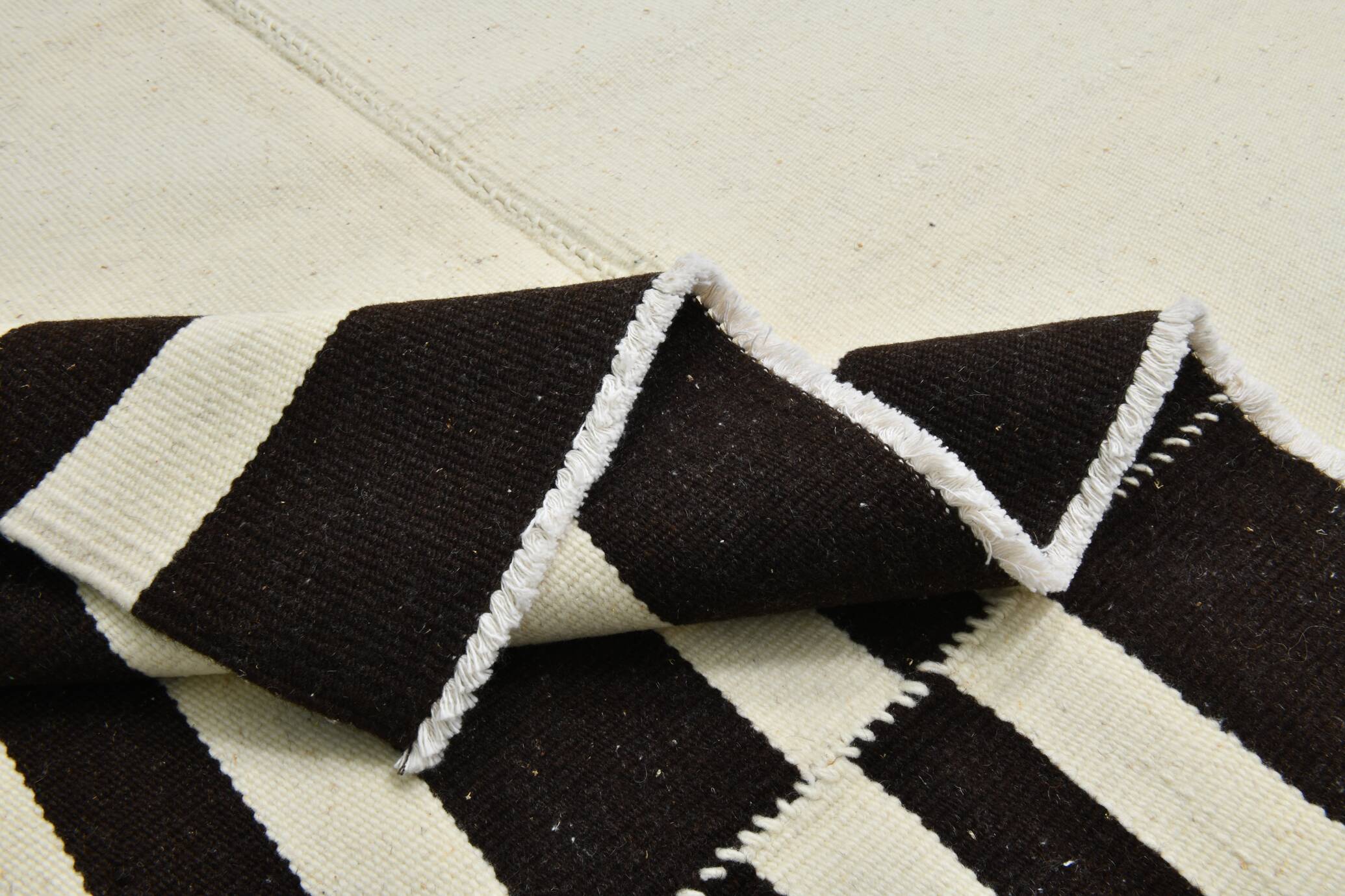 Black Beige Modernist Vintage Kilim Rug, 240x392Cm