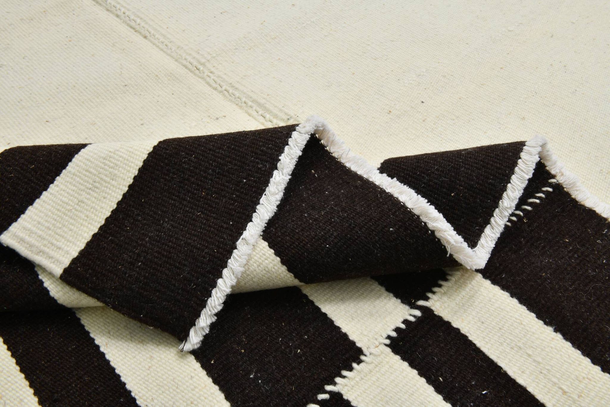 Black Beige Modernist Vintage Kilim Rug, 240x392Cm