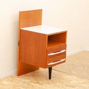 Paire de tables de chevet entièrement rénovées par Mojmír Požár, années 1960, Tchécoslovaquie