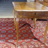 Table en merisier XVIIIème siècle Louis XV à deux tiroirs