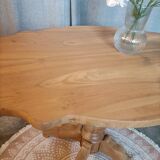 Walnut violin table