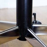 Giroflex office chair