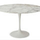 Table tulipe en marbre de Carrare