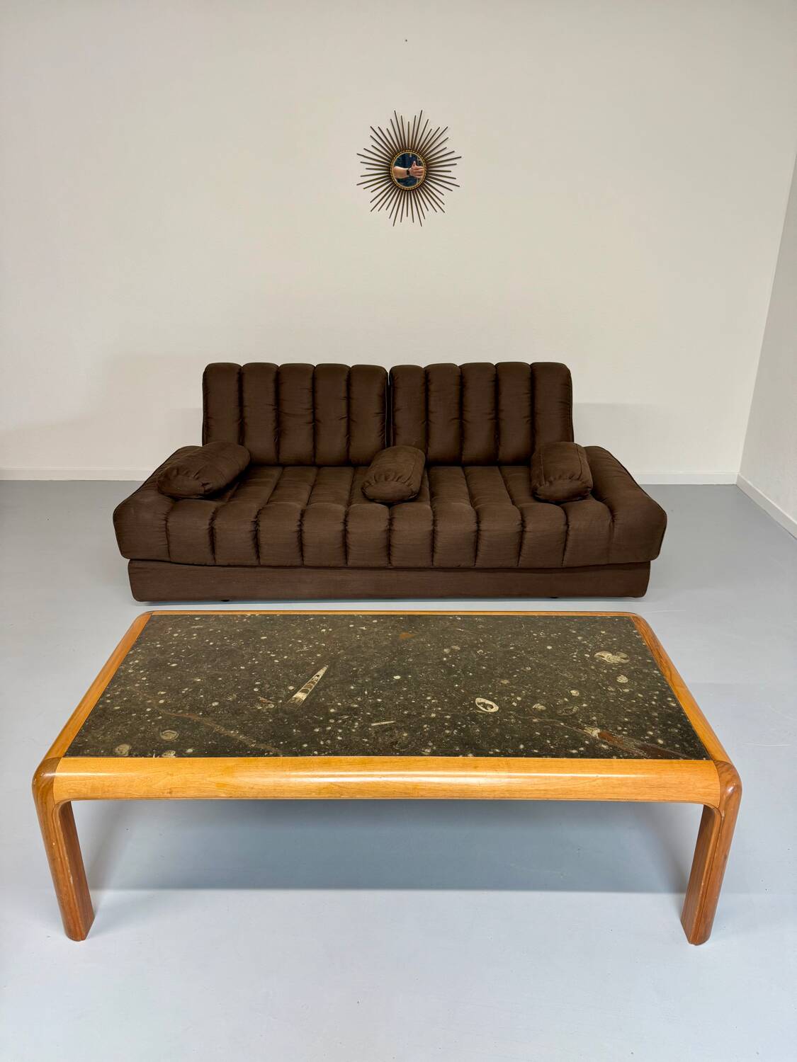 Ancienne table basse en bois et pierre fossil design Heinz Lilienthal 1980