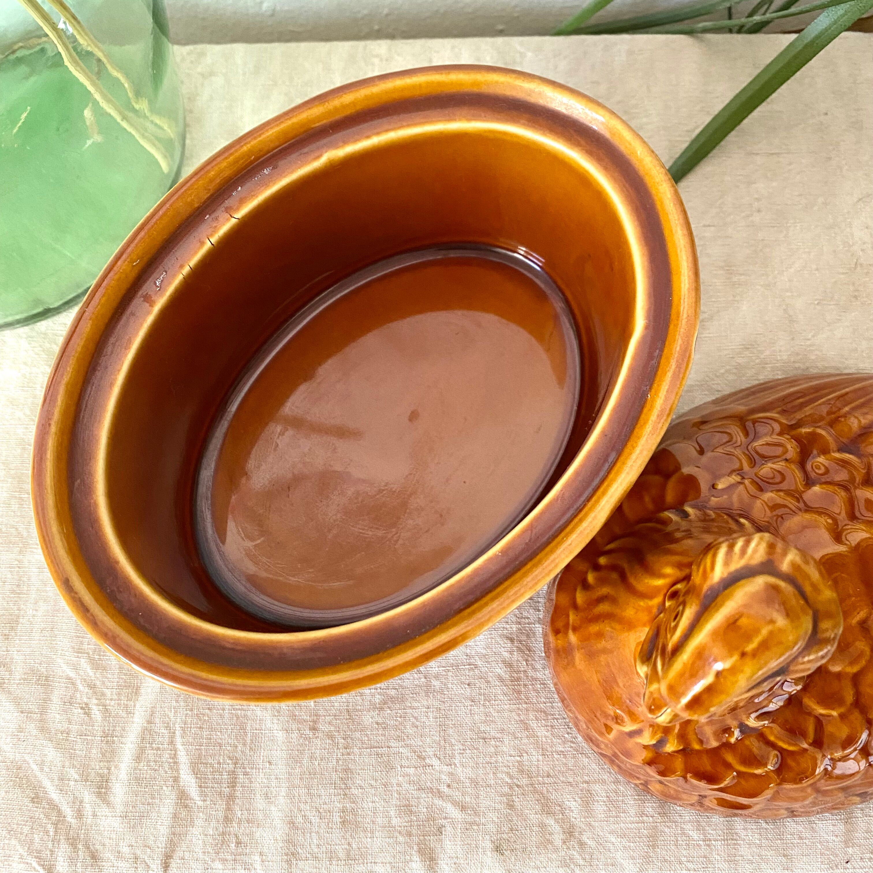 Ceramic terrine hen Geo