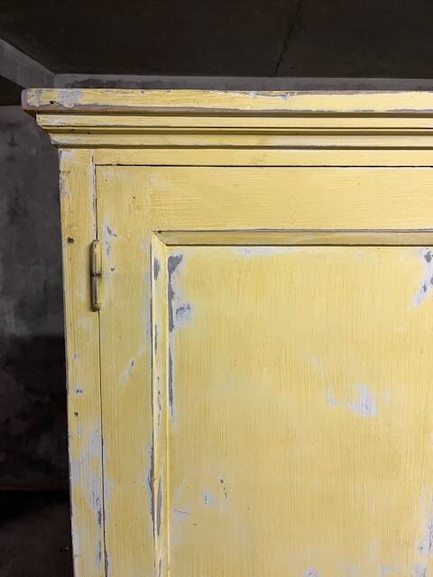 Armoire