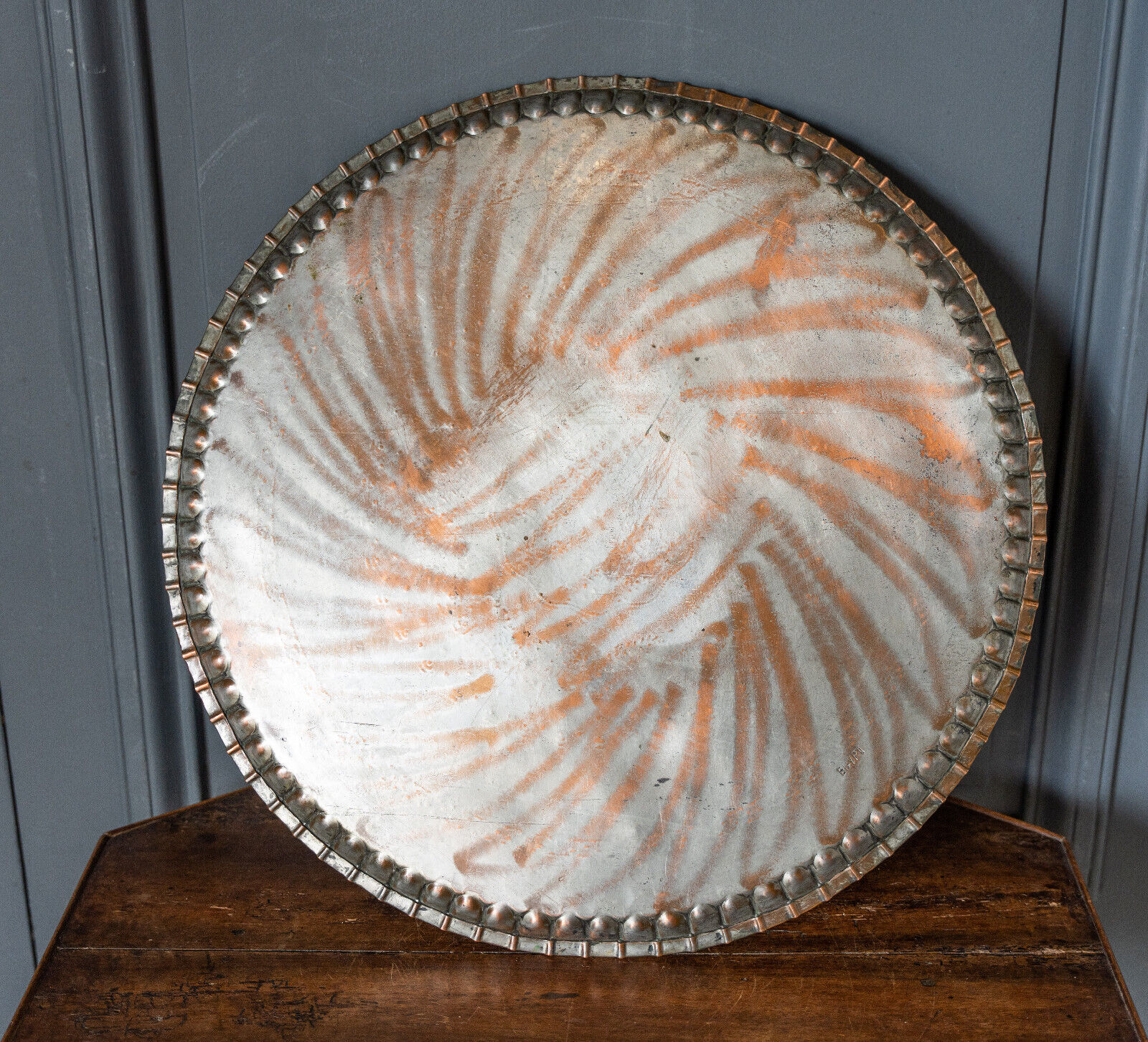 Moroccan tray for copper tea engraved early twentieth century